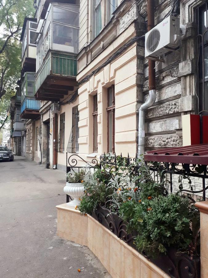 Уютная Квартира На Шмидта 6 Odessza Kültér fotó